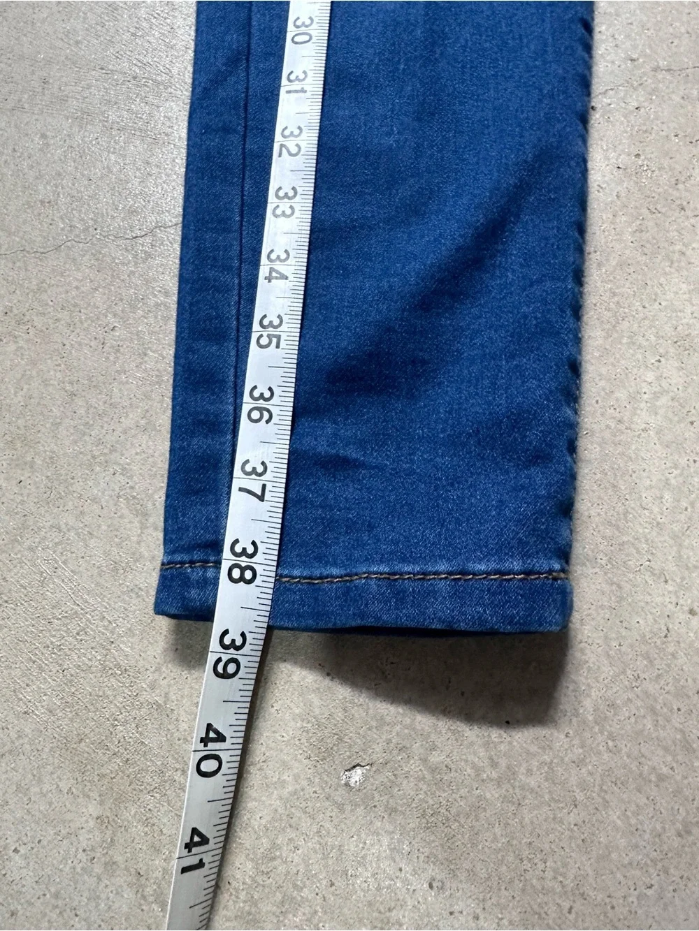 Canyon River Blues Skinny Jeans Women’s Size 4 Medium Wash Mid Rise Stretch